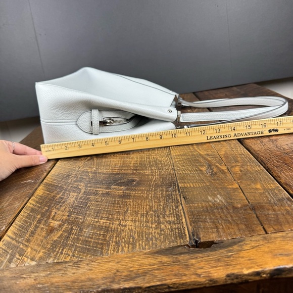 Kate Spade New York White Pebbled Leather Shoulder Bag Tote Purse - Picture 14 of 14